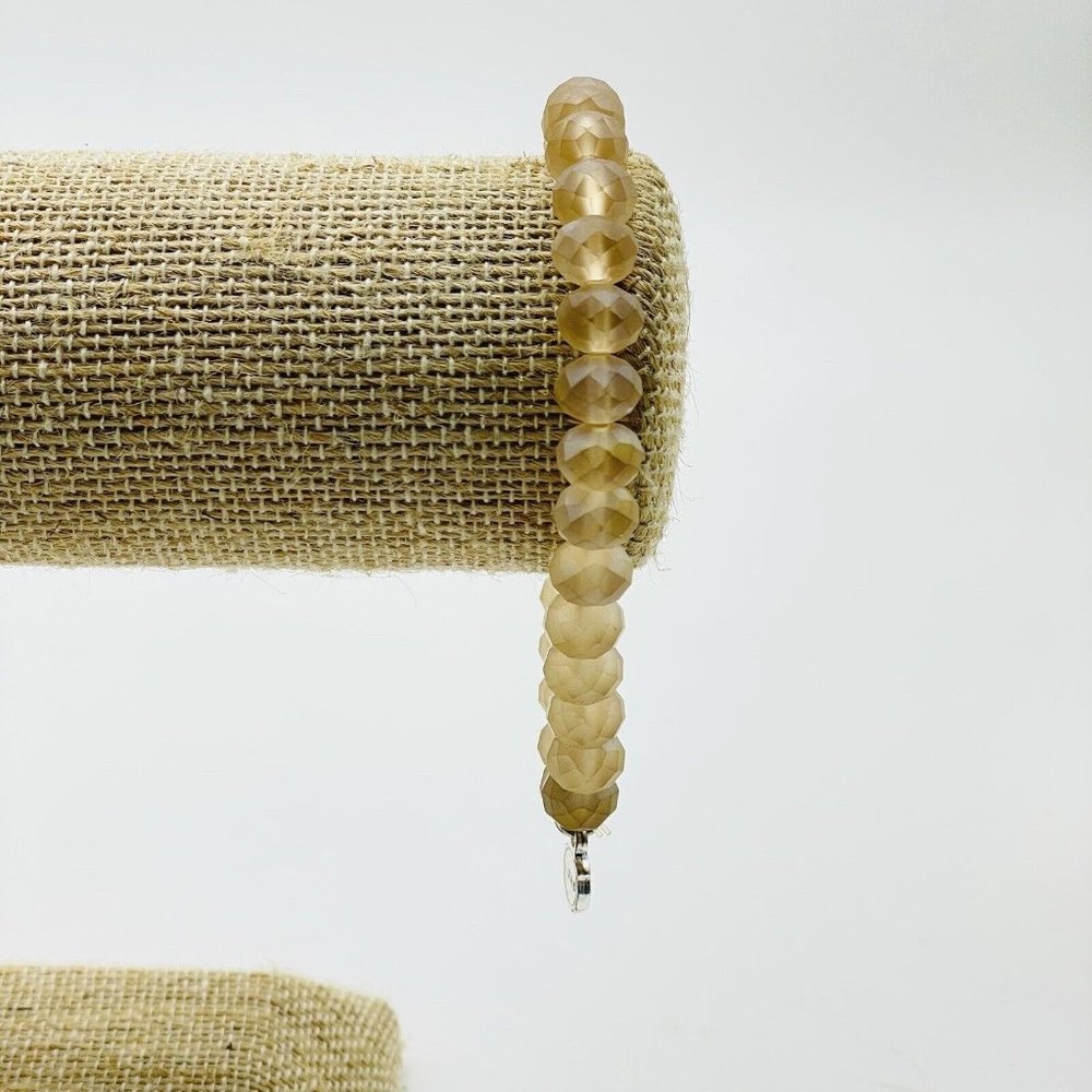 LIZAS Pink Beaded Stretch Bracelet Silver Tone Faceted Classic Career Cosplay - Picture 5 of 7